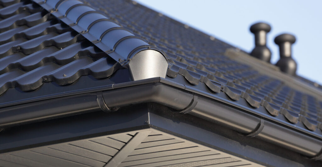How Iron Horse Can Help You Maintain Your Gutters Feat Image