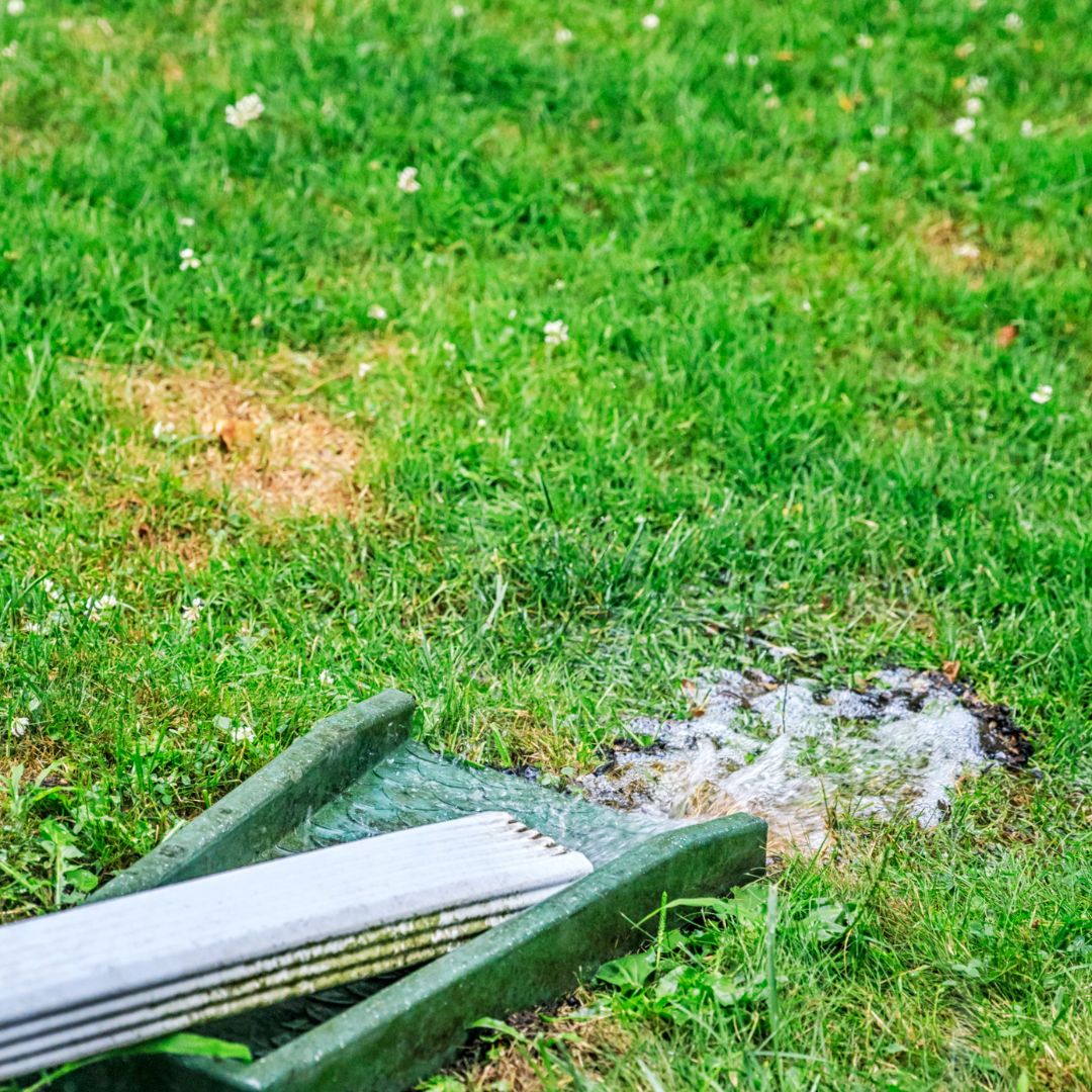 Gutter draining 